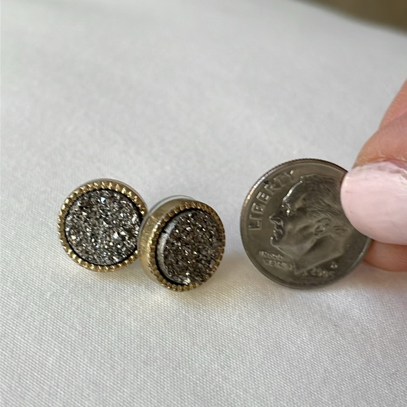 Gunmetal Gray Stud Earrings - Picture 5 of 7